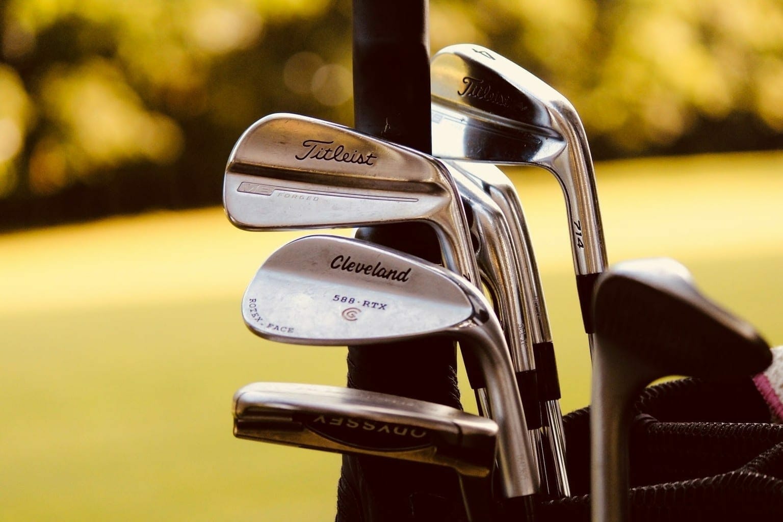 How Golf Clubs Work? Guide + Useful Tips Of 2019]